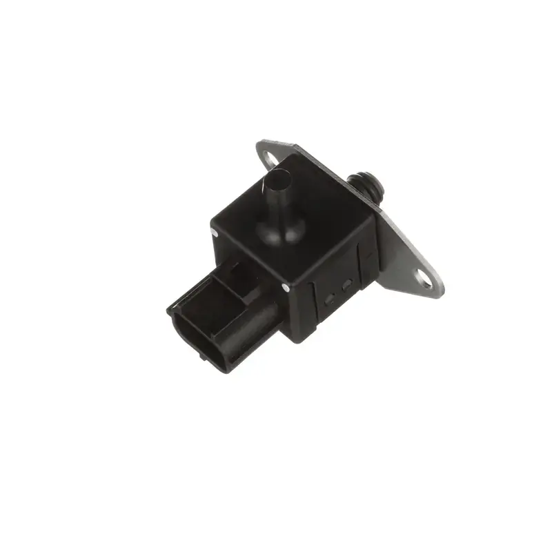 SMP-FPS17 - Fuel Pressure Sensor | Standard Motor Products Top Pick
