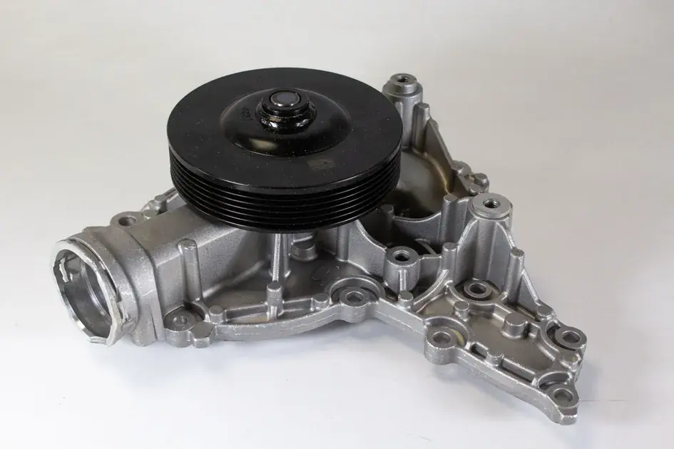 Clearance HEPU Engine Water Pump - 2732000201
